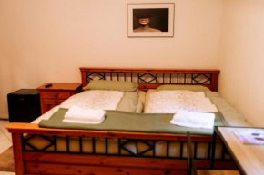 Moderne Landwohnung - Pension - Top Lage